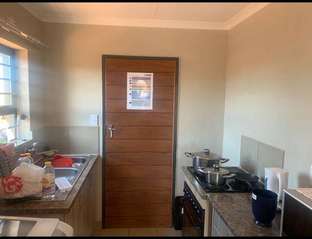3 BEDROOM HOUSE FOR SALE IN PROTEA GLEN EXT